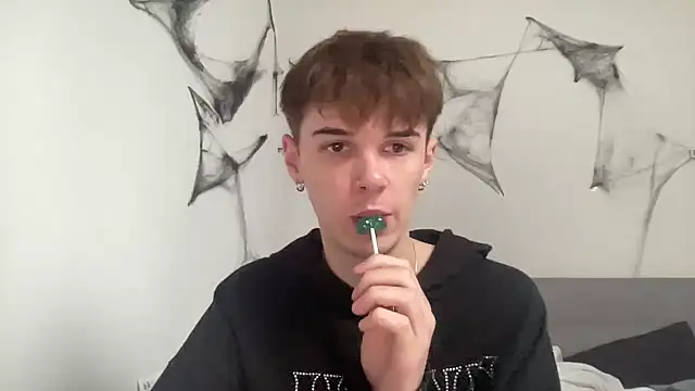 Milk_Guy live sex cam