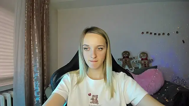 RouseReed's cam snapshot