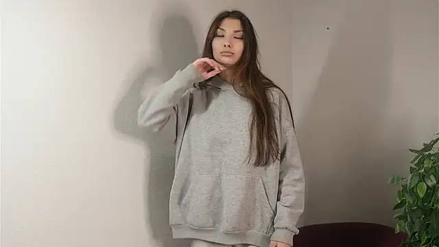 LonaDonn's cam snapshot