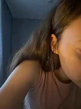 Holy_Poly's cam snapshot