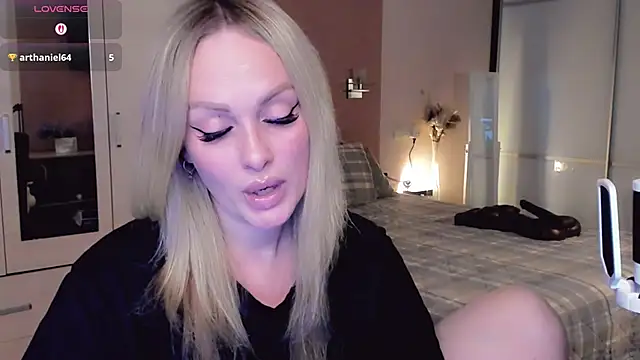 Libby_Nora's cam snapshot