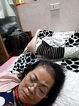 Hotestlove's cam snapshot