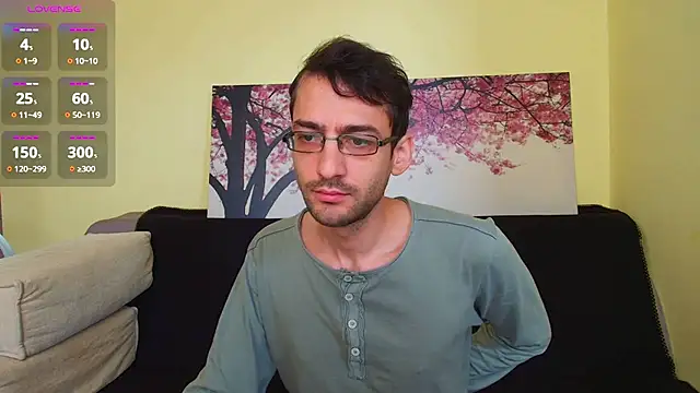 HungEddy live sex cam