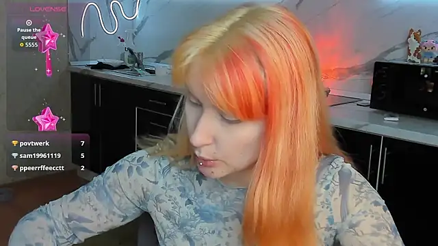 Sweet_white_chocolate live sex cam