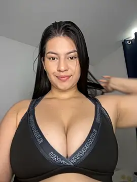 Saanvi21's cam snapshot