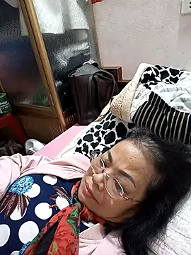 Hotestlove's cam snapshot