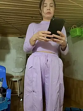 Basanis68's cam snapshot