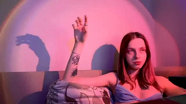 LulyClouds's cam snapshot