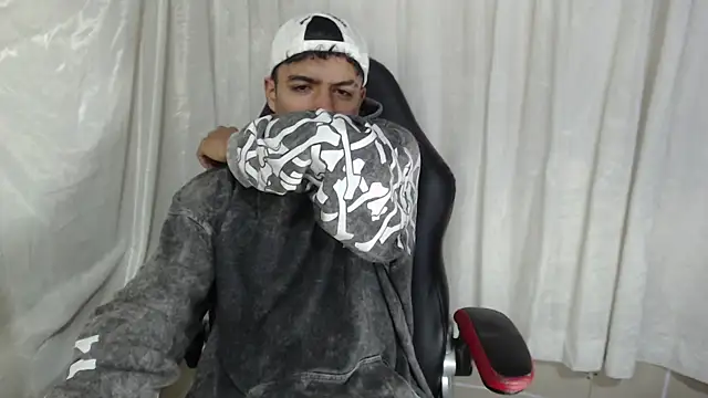 jacobbiker live sex cam