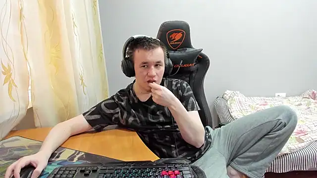 iliaskrislove's cam snapshot