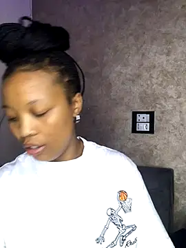 Doja_Peach's cam snapshot