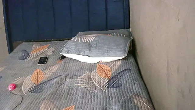 FREAKBARBIE02's cam snapshot