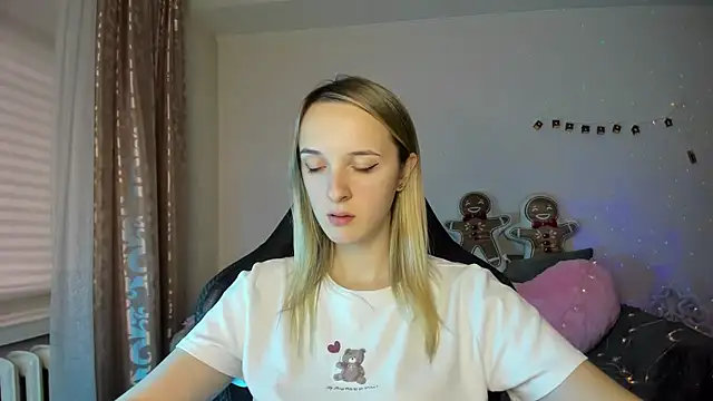 RouseReed's cam snapshot