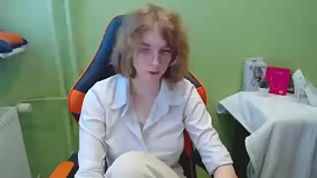 juicyPenny's cam snapshot