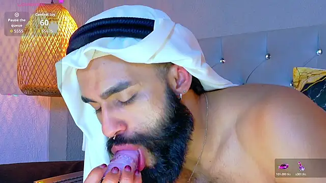 Thaiel_Fosteer live sex cam