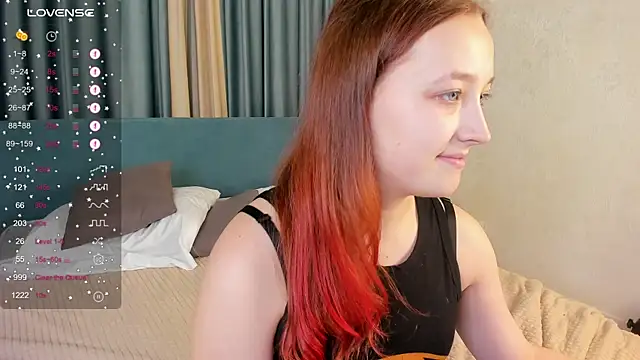 LauraKelley's cam snapshot