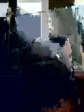 Moumy_girl live sex cam