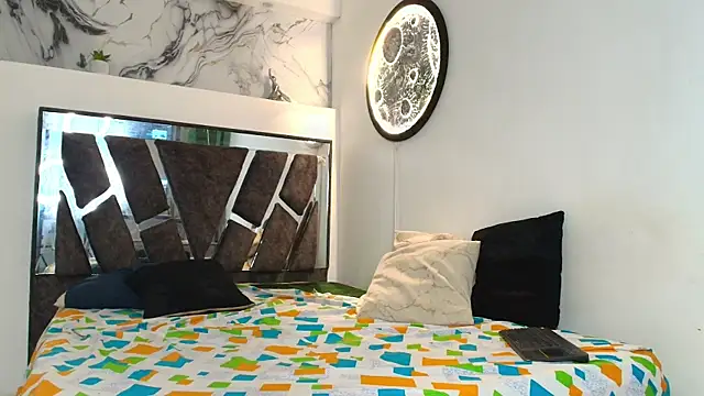 TWINKS_FRIENDS live sex cam