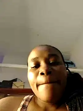 SpeeyTightPussiy's cam snapshot