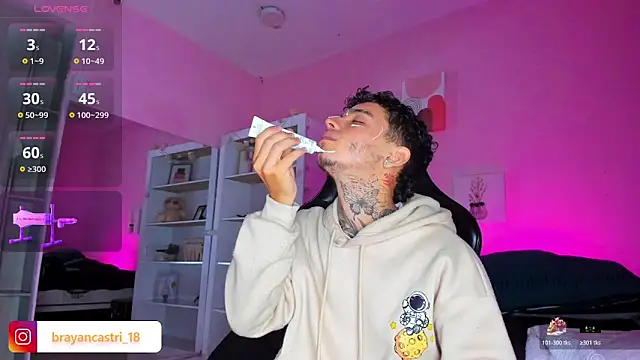 Ian_Castillo_ live sex cam