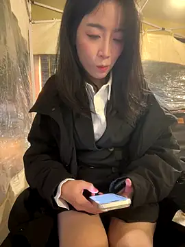 yourkeer live sex cam