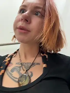 RosieSecret live sex cam