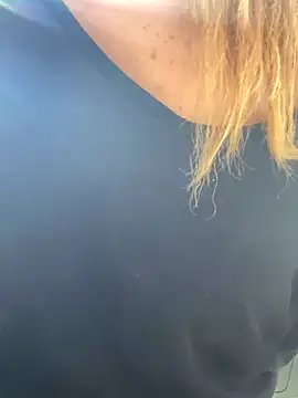 melisss2's cam snapshot