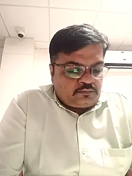 Desi_Lodo_Gujju_Boy's cam snapshot