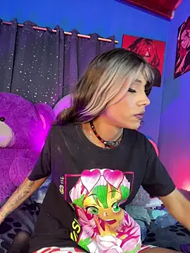 Naugth_channel_ts live sex cam