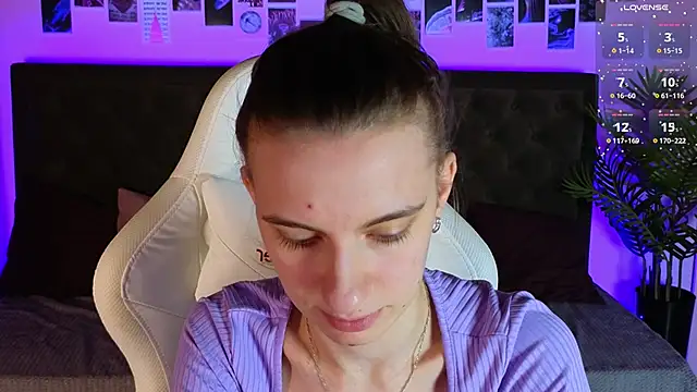 kaleriyaa_ live sex cam