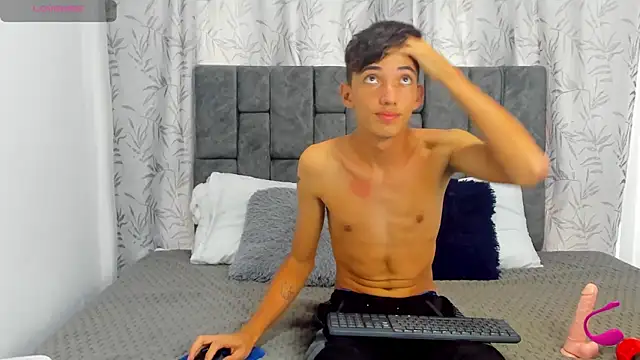 Maikol_Ortiz live sex cam