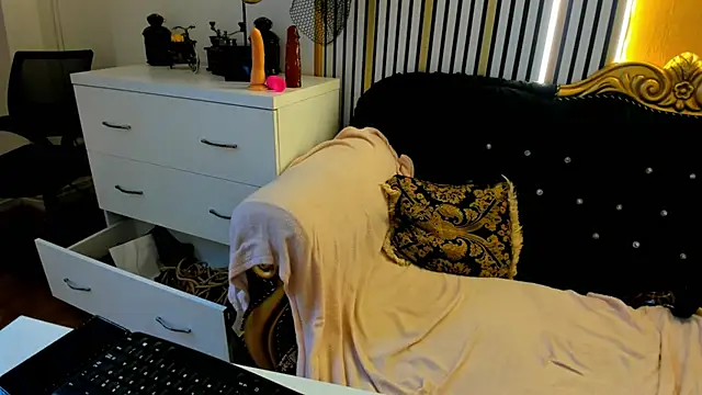 AlenaRios live sex cam