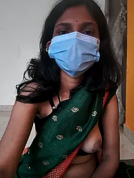 Shivani2002 live sex cam