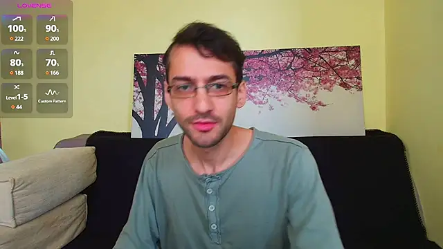 HungEddy live sex cam