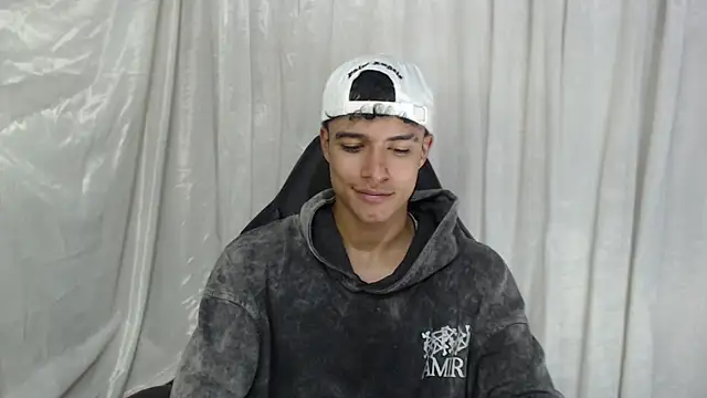 jacobbiker live sex cam