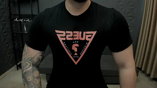 TonyWilcox live sex cam