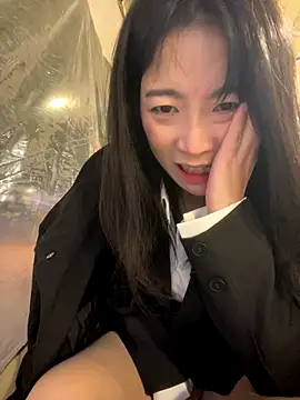 yourkeer live sex cam