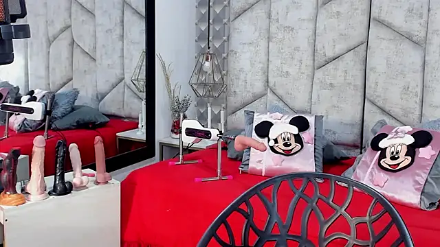 NiicolleMiller live sex cam