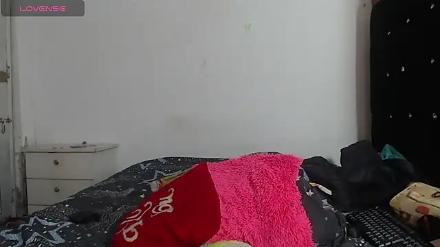 samanthaa_hot_ live sex cam