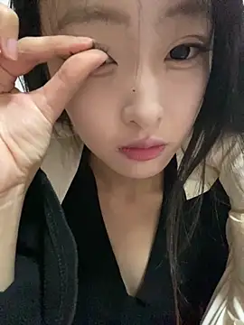 MengMeng0515's cam snapshot