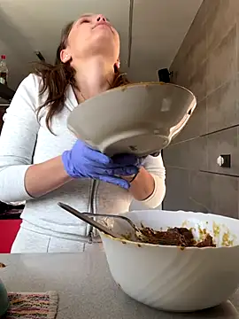 Wildmaca's cam snapshot