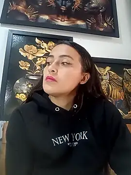 Ary_Rosse-'s cam snapshot