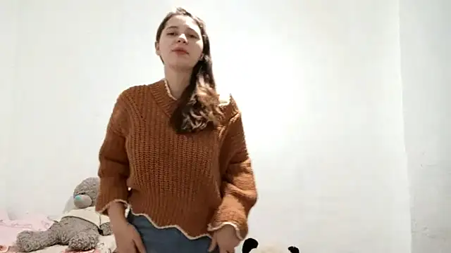 Taisialve's cam snapshot