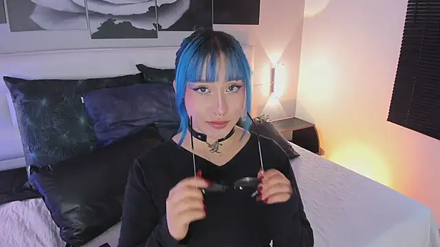 sofi_bakerr's cam snapshot