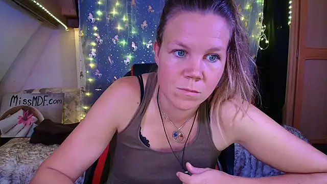 CallMeMaria's cam snapshot