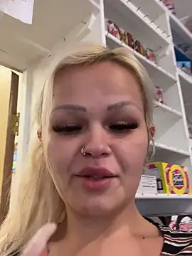 CherryXOX-'s cam snapshot