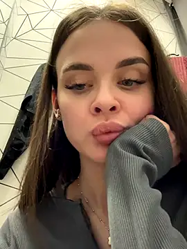 KristiRich live sex cam