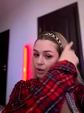 Love_Bri's cam snapshot