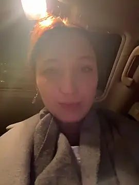 DollyTall live sex cam