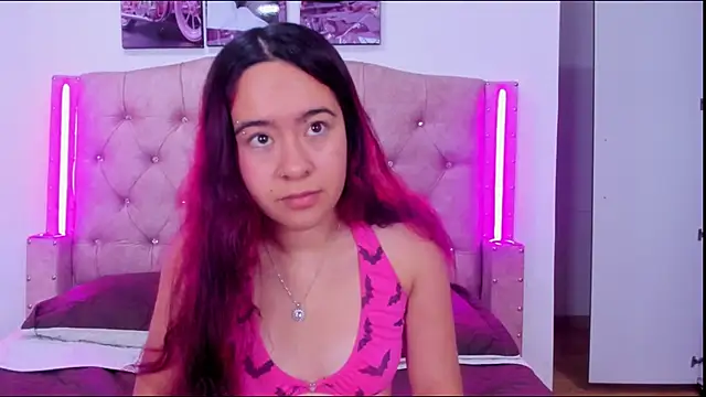 Zenith_moon's cam snapshot